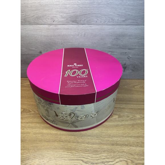 Royal Albert 100 Years 1940 English Chintz Tea Set-Teapot, Sugar, Creamer In Box - Picture 12 of 13